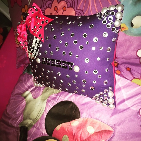 Customized Handmade Bedazzled "Name Pillow" - Picture 3 of 3