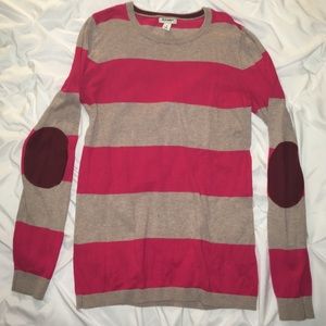 Striped long sleeve shirt.