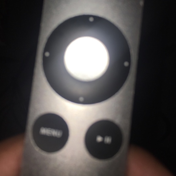 Apple TV - Picture 2 of 4