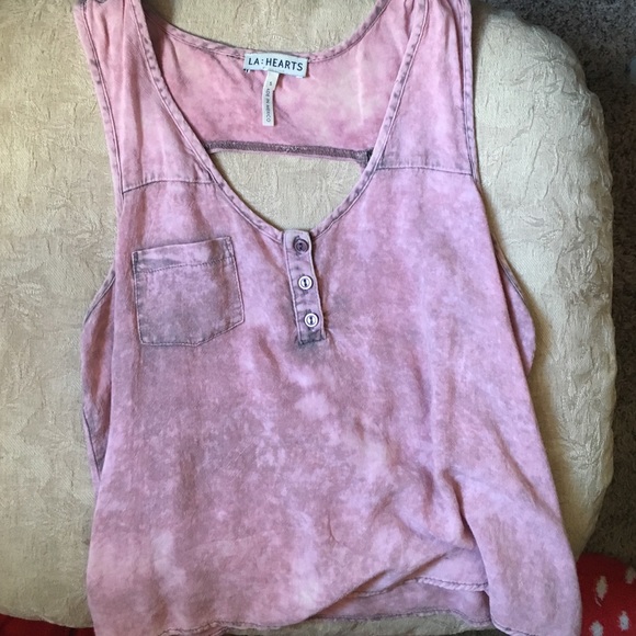 LA Hearts Tank
