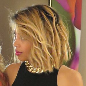 Meet your Posher, Ivy