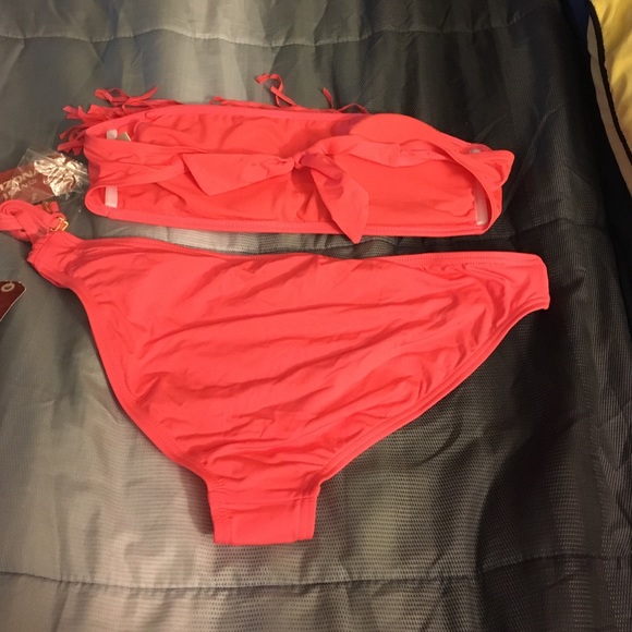 Bathing Suit - Picture 3 of 3