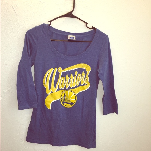 Quarter sleeve warriors tee