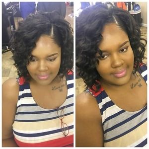 Meet your Posher, Jacquelia