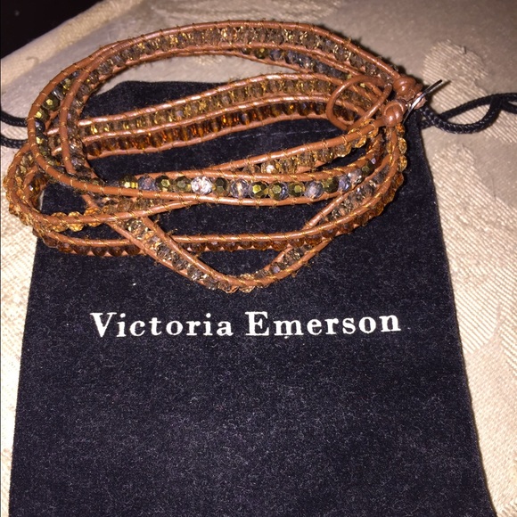 VICTORIA EMERSON WRAP BRACELET