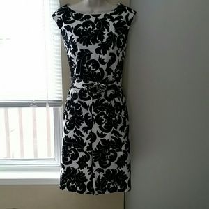 // black & white "damask" midi dress //