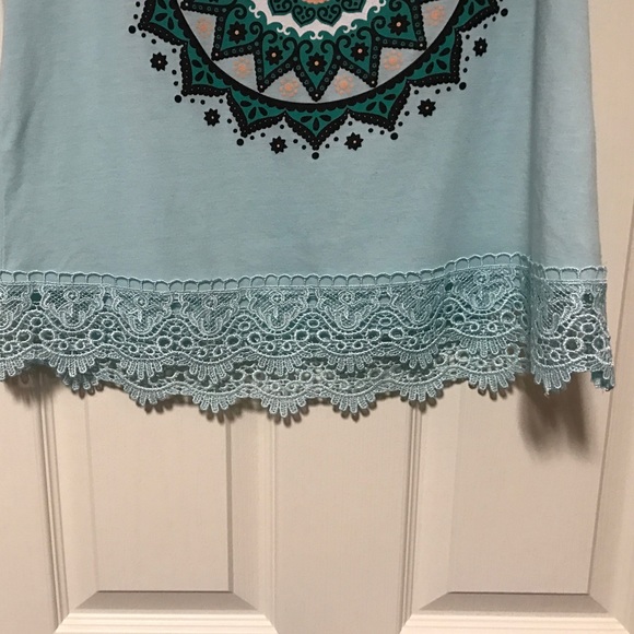 Top - Picture 3 of 4