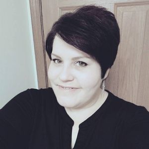 Meet your Posher, Becky