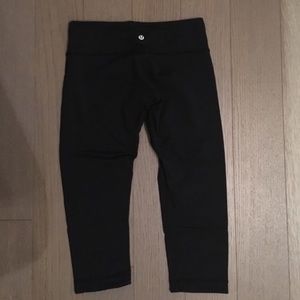 Lululemon reversible cropped leggings