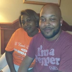 Meet your Posher, Cynthia