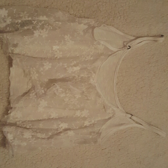 White lace crop top - Picture 2 of 2