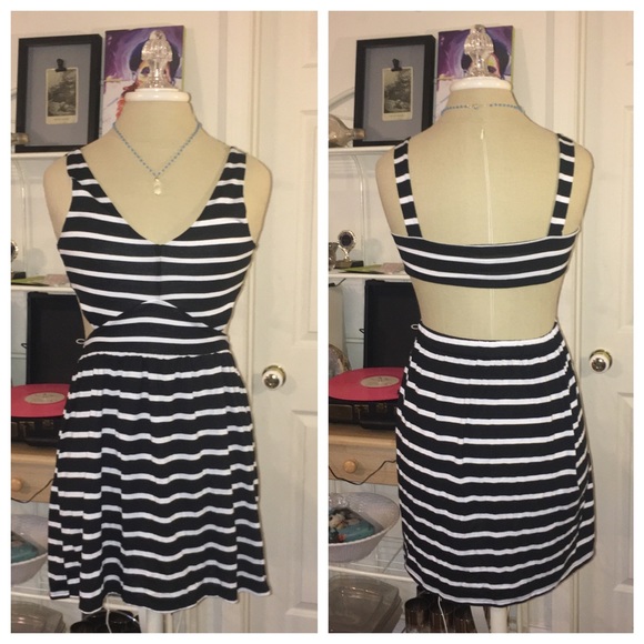 Sexy Black White Stripe Mini Backless Dress
