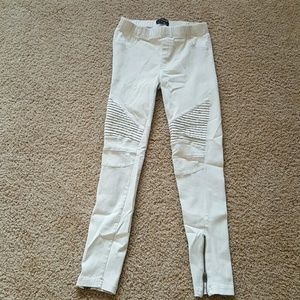 Cream colored Moto leggings size M
