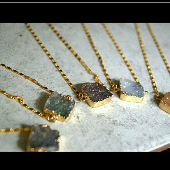 NWT!! Druzy gemstone necklaces - Picture 3 of 3
