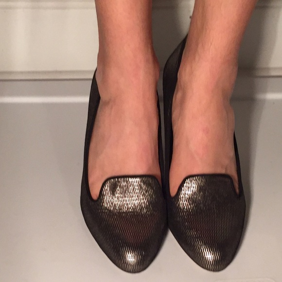 Silver Metallic Via Spiga Pump - Picture 2 of 3