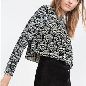 Velvet black and white top