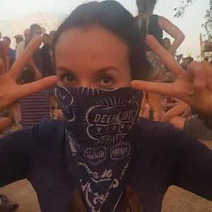 Meet your Posher, Tania