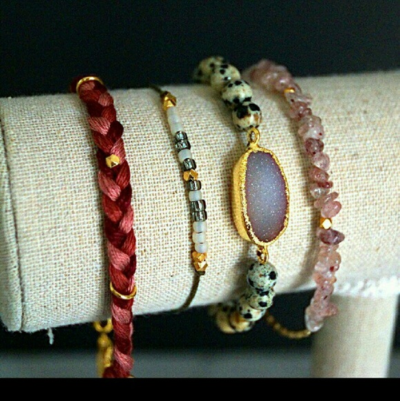 Gemstone bracelets - Picture 3 of 3
