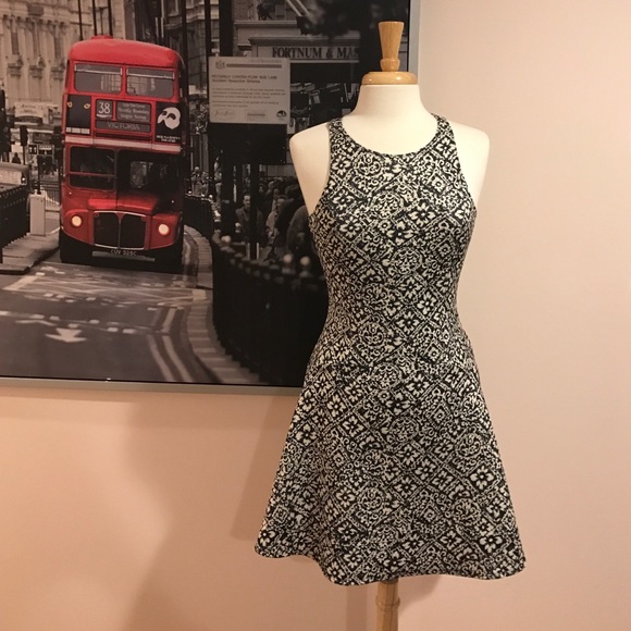 Abercrombie & Fitch printed dress
