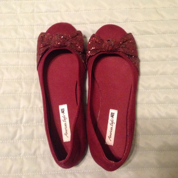 Burgundy flats with bows