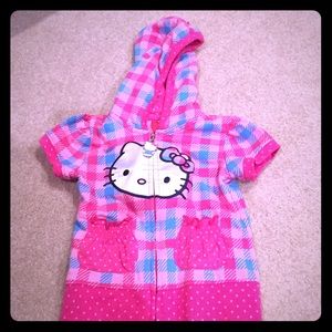 Hello Kitty sleeveless zip up