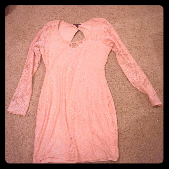 👯👯Cute lace pink salmon mini freakum dress👯👯👯