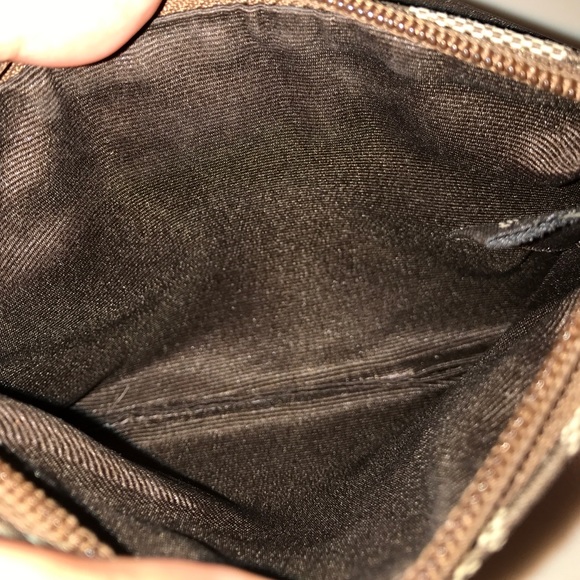 Coach wristlet - Picture 3 of 3
