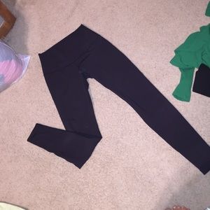 Lululemon black tights