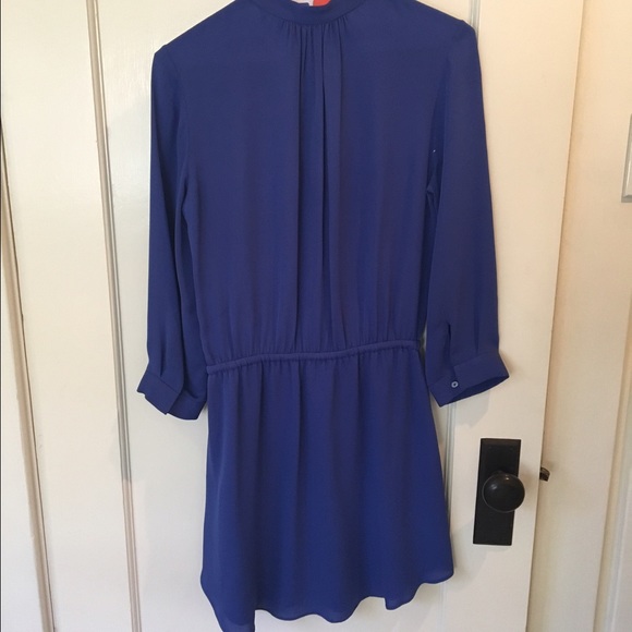 😍SOLD😍 silk dress - Picture 3 of 4