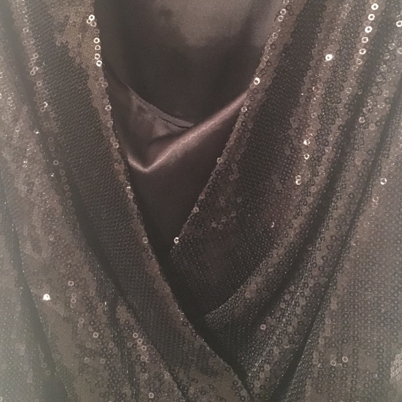 WHBM Sequin Faux Wrap dress in black lined 6 - Picture 2 of 3