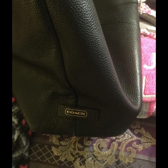 Coach Authentic Tote - Picture 4 of 4