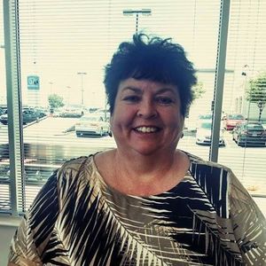 Meet your Posher, Sharon