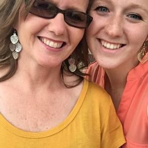 Meet your Posher, Rhonda