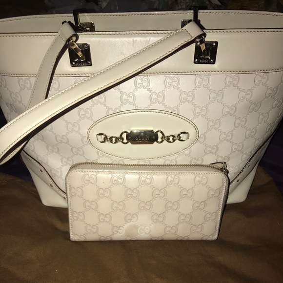 Gucci bag W/matching Wallet Ivory Leather Gorgeous
