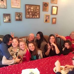 Meet your Posher, Denae