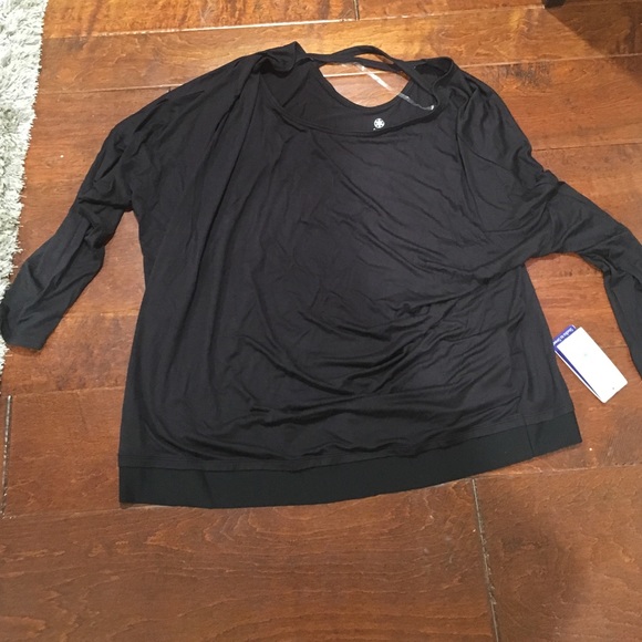 Black two neck - Picture 1 of 3