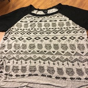 Short sleeve shirt with owl print