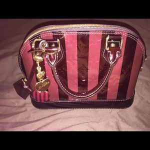 Louis Vuitton Bags - Louis Vuitton Vintage Alma BB Louis Vuitton Bags - Louis Vuitton Vintage Alma BB