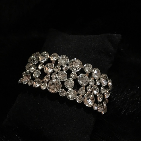 🔥HOT GIFT 🎁 ALERT 🚨🔥 - Picture 2 of 3