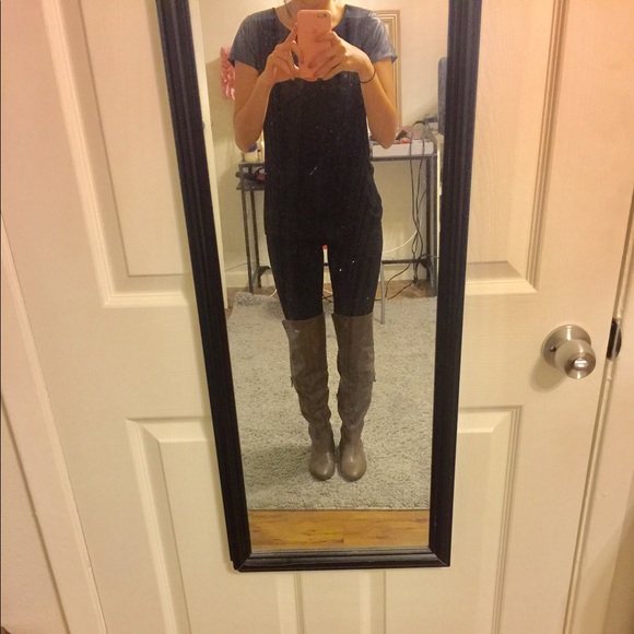 Over the knee boots - Picture 3 of 5