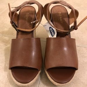 Old Navy wedge sandals