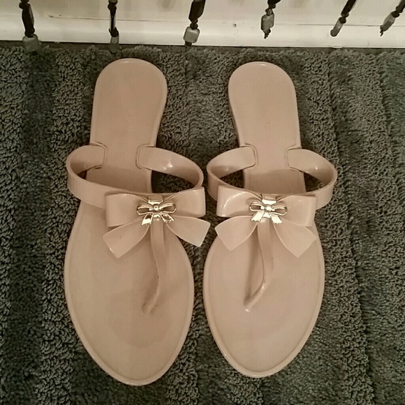 Rampage flip flops