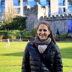 Meet your Posher, Anna