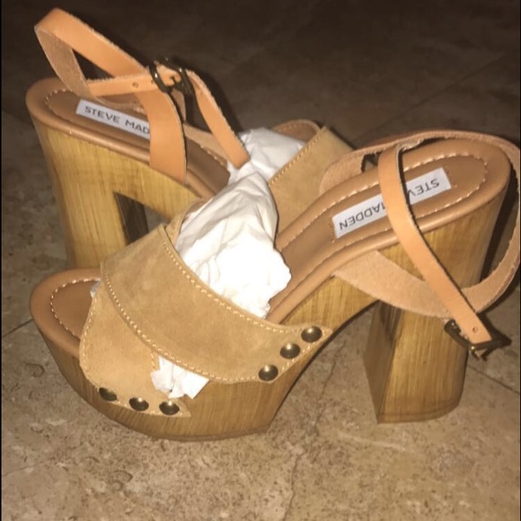 steve madden wooden platform sandals
