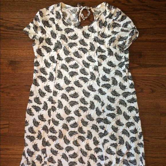 Black and white dress