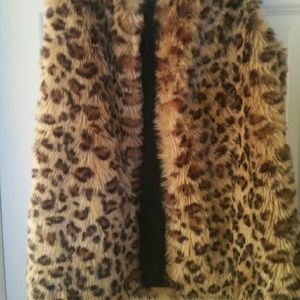 Cherokee girls xlg cheetah fake fur vest