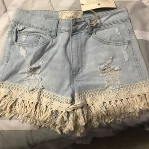 Light Jean shorts