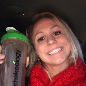 Meet your Posher, Lauren