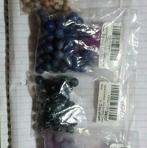 STONES FOR JEWELRY - Picture 2 of 4