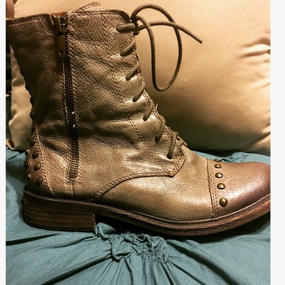 Lucky brand combat boots